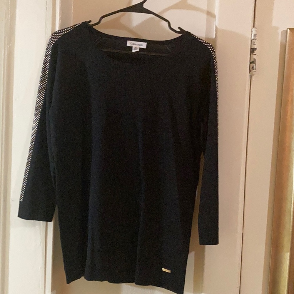 Black Calvin Klein 3/4 sleeved shirt